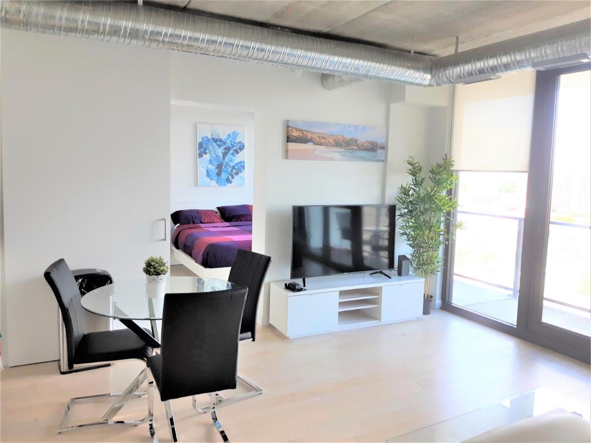 Luxury Skyline Condo In Downtown Free 24/7 Parking Winnipeg Exteriér fotografie